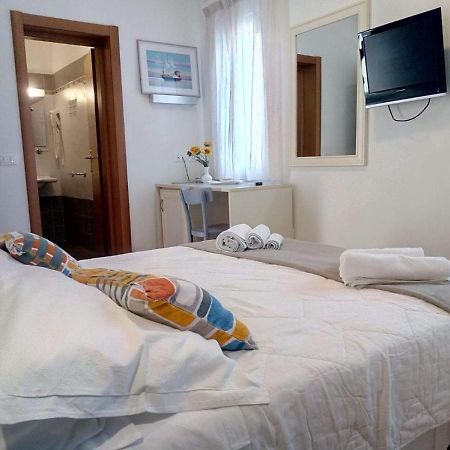 Hotel Garni Anna Cervia Exterior photo